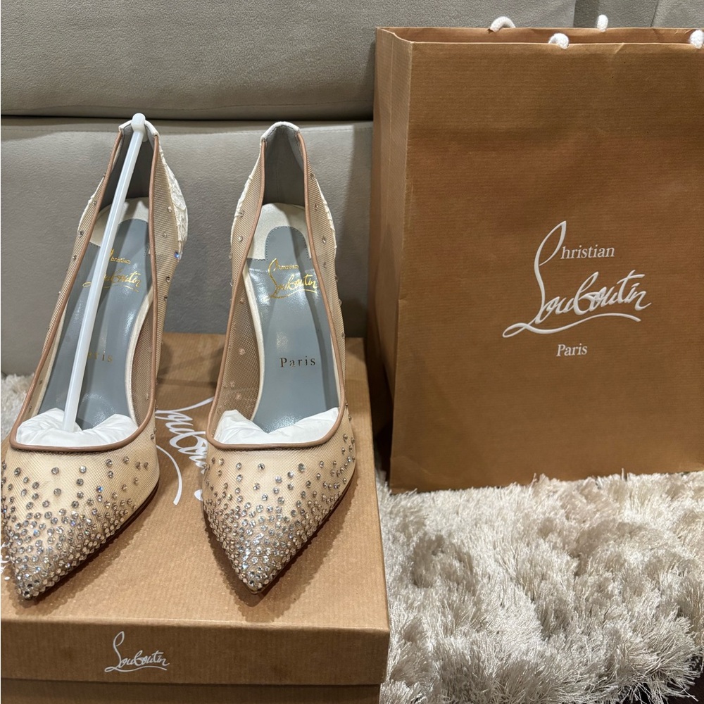 Christian Louboutin Follies Strass 100 - white lace